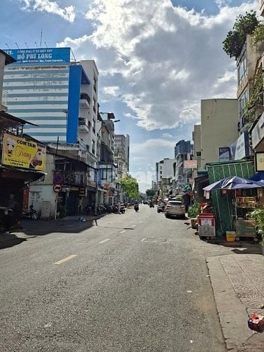 Bán đất 2 mặt tiền Trần Đình Xu p. Cô Giang quân 1 giá 450 tỷ