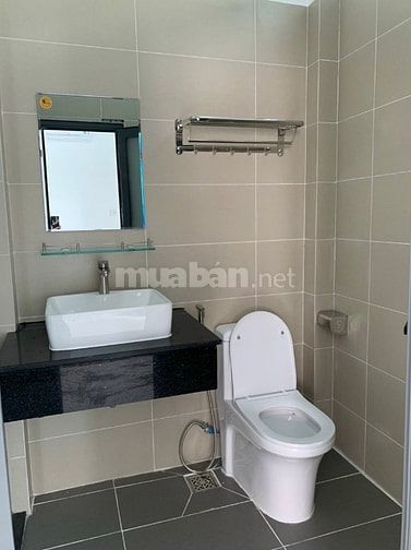 Cần cho thuê nhà HXH 86/2A Phổ Quang P.2 Q.Tân Bình gần CV Gia Định.