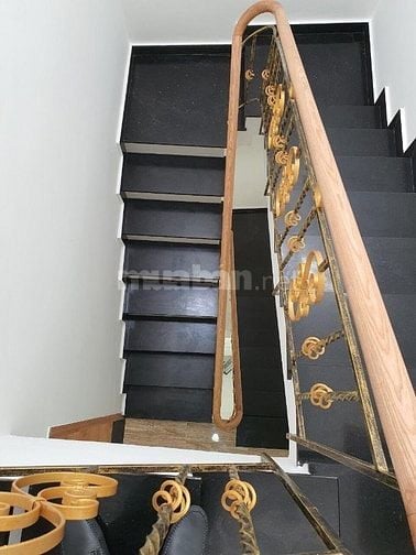 Cần cho thuê nhà HXH 86/2A Phổ Quang P.2 Q.Tân Bình gần CV Gia Định.
