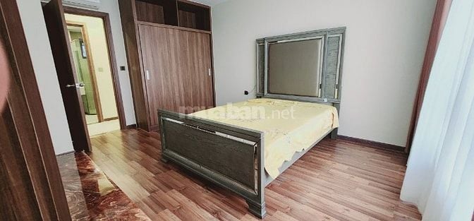 Cho thuê căn hộ 3 phòng ngủ, full nội thất, giá 19 triệu , căn góc!