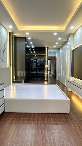 Nhà 2 Mặt Tiền mặt phố Chính Minh Khai-Dương Văn Bé. MB70m2*6T thang M