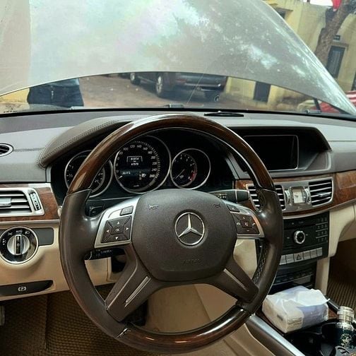 CẦN THANH LÝ XE MERCEDES E400 SẢN XUẤT NĂM 2015, ĐK 2016, MÀU NÂU