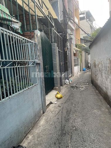 40m2. Cao xuân dục P12Q8.hẻm 137 cao xuân dục. 4tỷ680(Thương Lượng)
