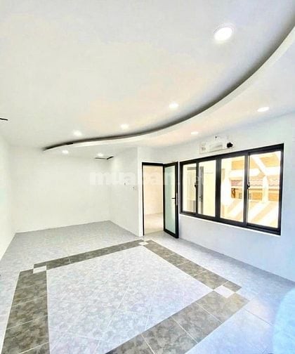 CHO THUÊ NHÀ HẺM 766 Sư Vạn Hạnh PHƯỜNG 12 QUẬN 10