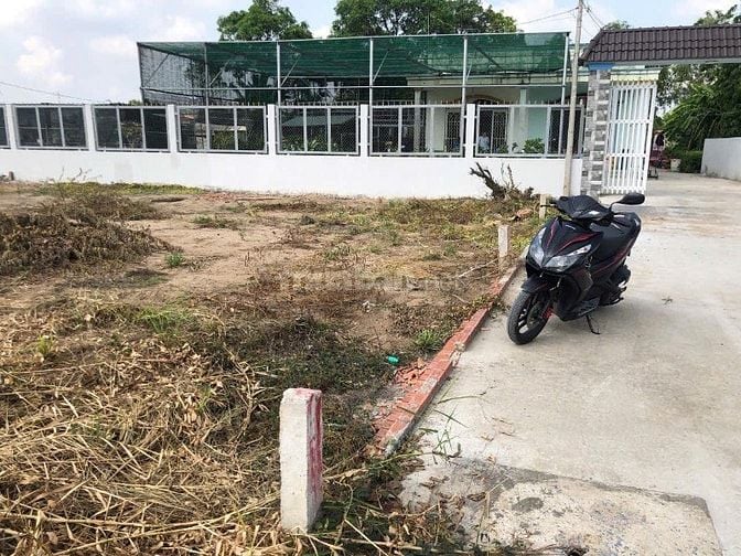 đất nền bình chánh, gần đường đoàn nguyễn tuấn  - sổ hồng riêng