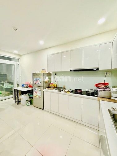 Mặt tiền Lý Chiêu Hoàng - Quận 6 - 3 tầng - Ngang 8m - Kinh doanh tốt