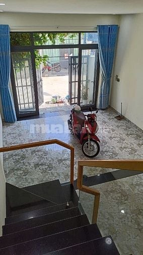 Bán nhà-DT66m2-3T-3PN-Đ ôtô 8M-gần biển-Hòn sện-Vĩnh hoà-NT-CHỈ 4ty   