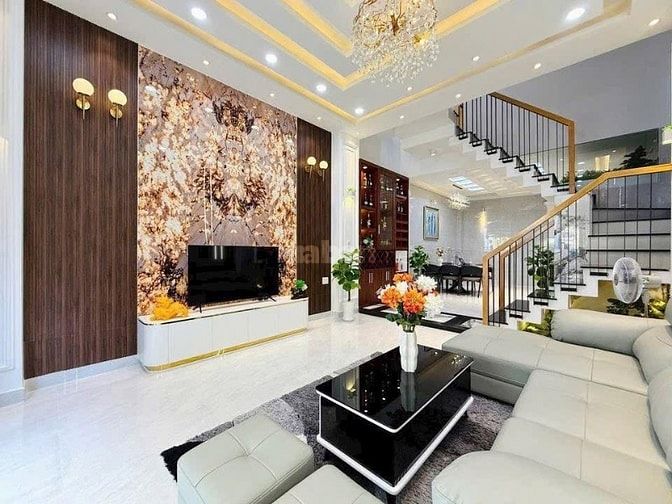 Đi nước ngoài định cư bán gấp nhà ở đường Nguyễn Hiền, phường 4, quận 