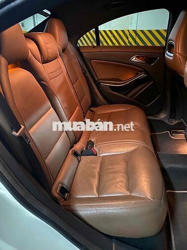 Chính chủ bán xe mercedes benz CLA250 tặng pô RES
