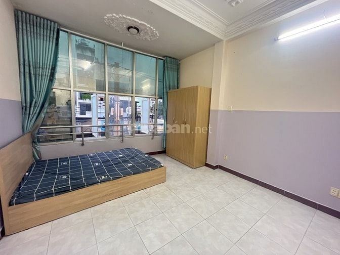 Sang mặt tiền + căn hộ dịch vụ