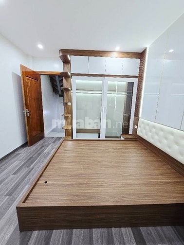 BÁN NHÀ BẠCH MAI_NGÕ NÔNG RỘNG_5TẦNG/3NGỦ_FULL NỘI THẤT_27m2_NHỈNH 5TỶ