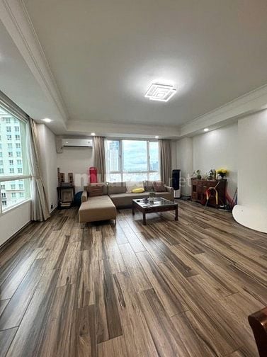 Bán nhanh căn hộ 3 phòng ngủ 157m tại The Manor cách quận 1 - 5ph