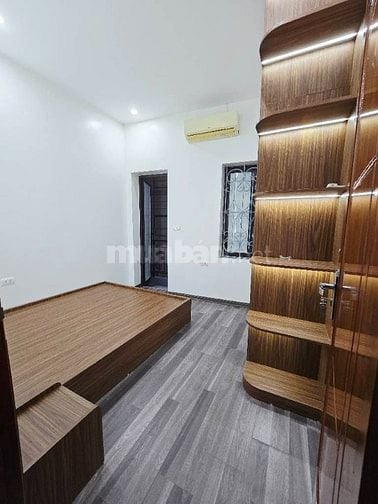 BÁN NHÀ BẠCH MAI_NGÕ NÔNG RỘNG_5TẦNG/3NGỦ_FULL NỘI THẤT_27m2_NHỈNH 5TỶ