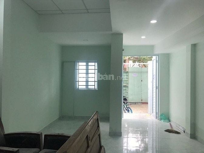 CHO THUÊ NGUYÊN CĂN 7tr: 56m2(4x14), Hẽm lớn, P6 GV, điện nước nhà nc 