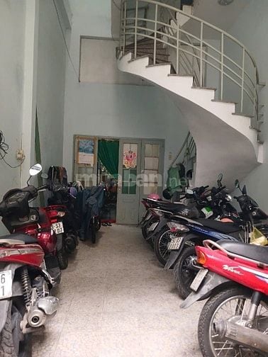 Chdv 4×17m, 5 tầng ngô tất tố. 7p, 8wc