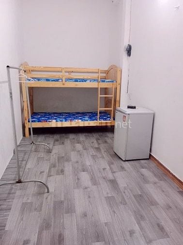 PHÒNG TRỌ TRUNG TÂM QUẬN 8, DƯỚI TRỆT THOÁNG MÁT THUẬN TIỆN DI CHUYỂN