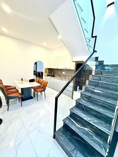 GẤP BÁN, NHÀ NGAY AN DƯƠNG VƯƠNG, NGUYỄN QUÝ YÊM, HẺM 7M XE HƠI THÔNG