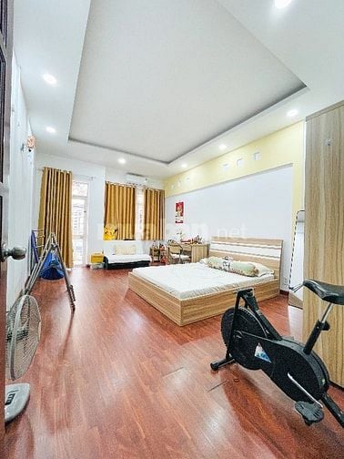 Khu Vip Metro Bình Phú - 4 tầng - 4m x 16m - 4PN khép kín - Đường 10m