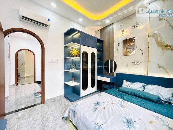 Bán nhà Ngộp Thích Quảng Đức Phường 4 Quận Phú Nhuận Giá Chỉ 2Tỷ690Tr