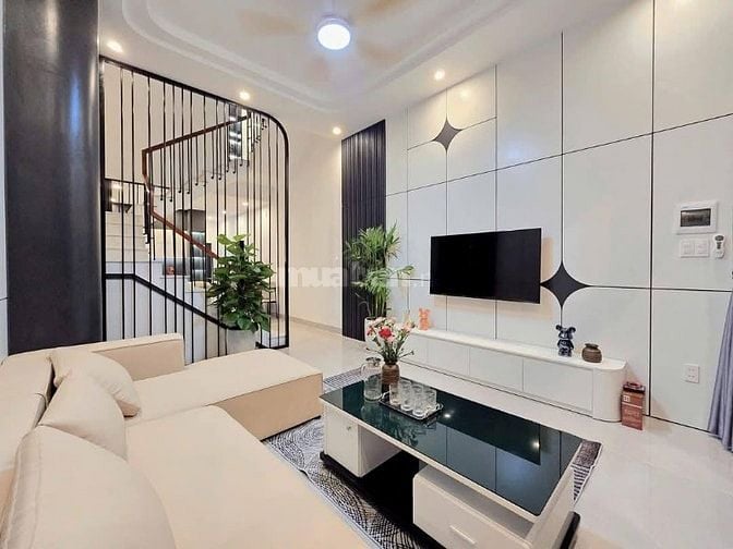 Bán nhà chính chủ - Vị Trí Kinh Tế - Khu vực Long An - Diện tích 74m2