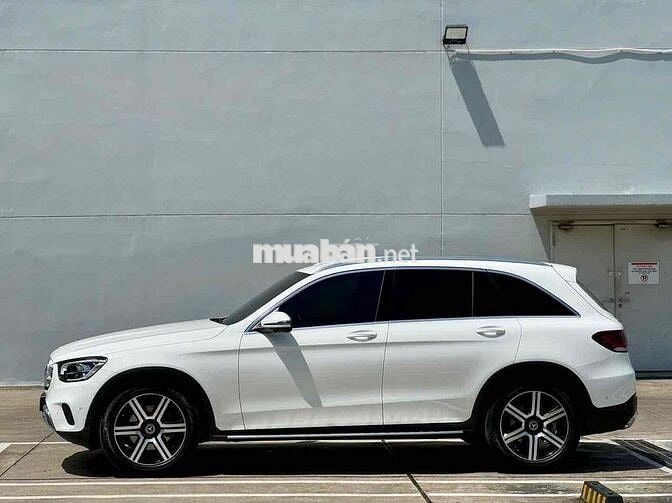 Mercedes Benz GLC 2021 200 4MATIC - 55000