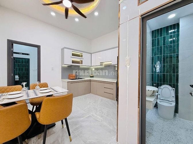Nhà DT:4x16m đẹp Cao cấp hẻm xe hơi Phạm Văn Chiêu, P14, Q.Gò Vấp.