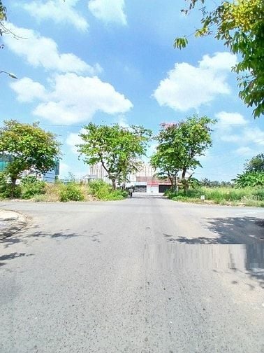 CHO THUÊ ĐẤT 2 MẶT TIỀN VỊ TRÍ TỐT TẠI CÁT LÁI, TP. THỦ ĐỨC  