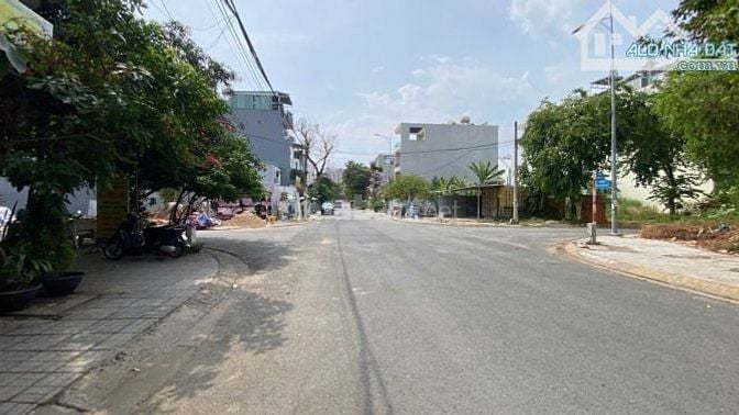 CHO THUÊ ĐẤT 2 MẶT TIỀN VỊ TRÍ TỐT TẠI CÁT LÁI, TP. THỦ ĐỨC  