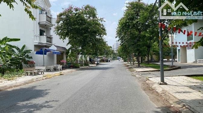 CHO THUÊ ĐẤT 2 MẶT TIỀN VỊ TRÍ TỐT TẠI CÁT LÁI, TP. THỦ ĐỨC  