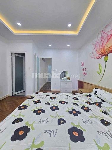 Nhà Thạnh Xuân (4x16)3 lầu 4PN, đường xe oto 8m