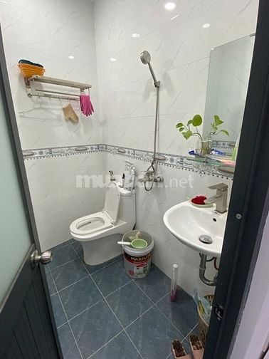 Chính chủ cho thuê phòng, hẻm 144/10 Nguyễn Khoái, P.2, Quận 4