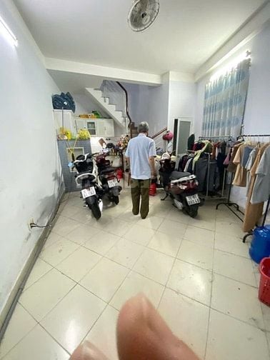 Nha ban duong Calmette Quan 1 dien tich 47,2 m2 mot tret 2 lau 4 pn 