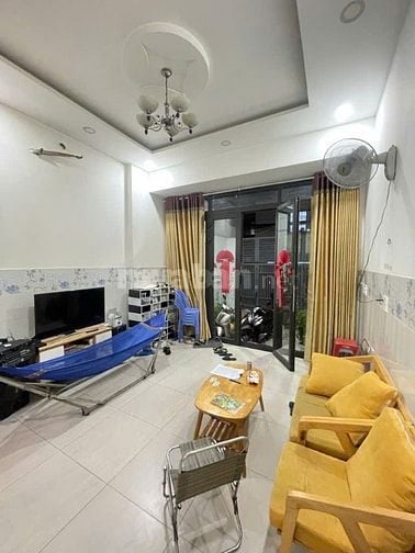 NHÀ GẦN BIG C TRƯỜNG CHINH 4,5 X 15(68) 5 TẦNG CHỈ 6 TỶ XÍU (RẺ NHẤT)