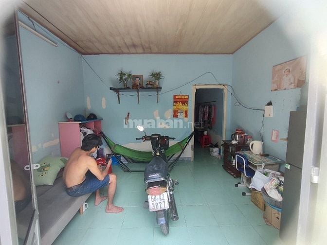 Bán nhà hẽm ba gác bên hông kdl suối tiên quận 9