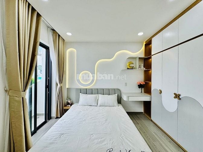 Cần tiền bán gấp Nhà 3 lầu đẹp Cao Cấp Thống Nhất, P10, Q.Gò Vấp.