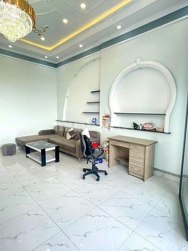 Bán gấp căn nhà cấp 4 có sân thượng, 189m2, Trảng Bàng, SHR, Giá 850TR