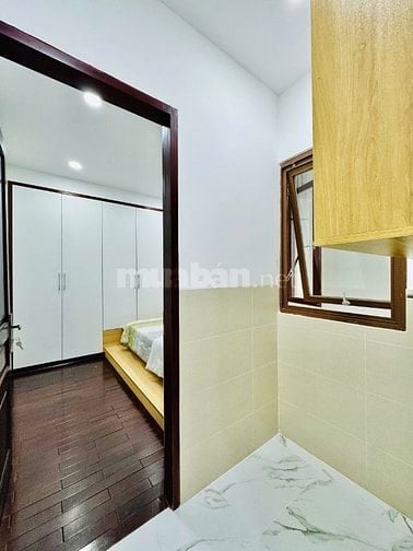 Nhà mặt tiền trương đăng quế, 3 tầng, full nội thất
