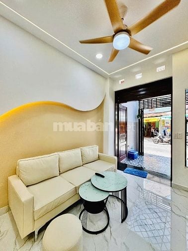 Nhà mặt tiền trương đăng quế, 3 tầng, full nội thất