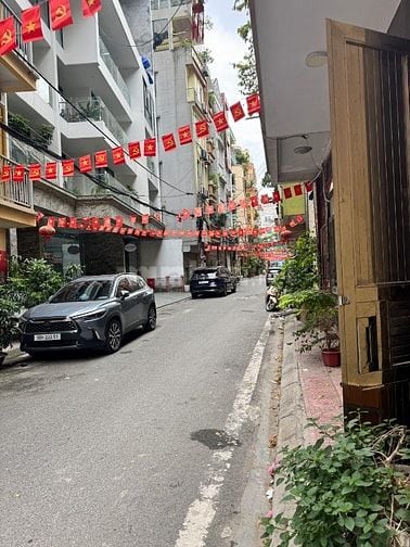 Bán nhà Phân Lô ngõ 172 Lạc Long Quân