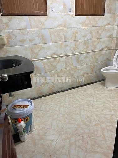 Cho thuê nhà nguyên Căn ngõ 463 Phố Đội Cấn - Ba đình - 14 triệu