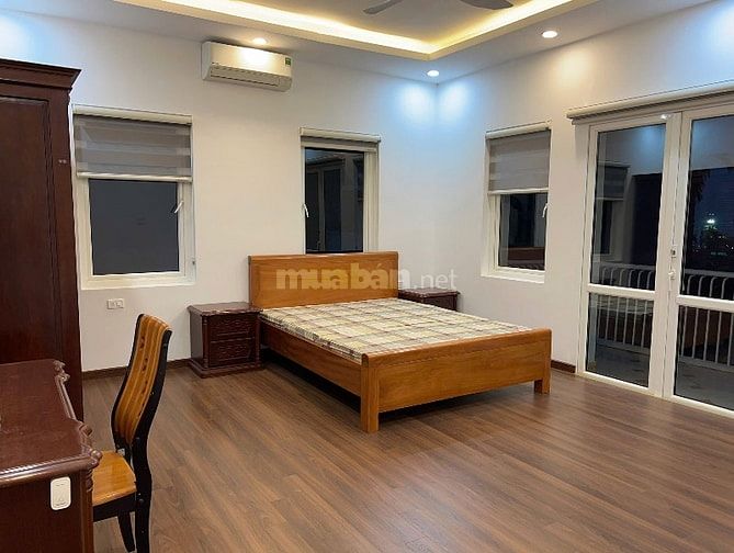 Chính chủ cần cho thuê gấp Biệt Thự mới đẹp tại:Âu Cơ,Tây Hồ,Thang máy