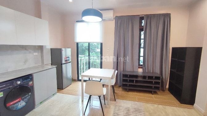 Cho thuê căn hộ khép kín đầy đủ tiện nghi ở Phố Liễu Giai, Vạn Bảo 8,5