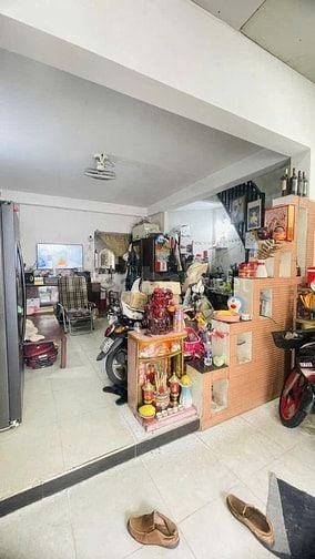 8Đ HƠN MẶT TIỀN NỘI BỘ ĐƯỜNG NHỰA 8M KINH DOANH NGAY UỶ BAN Q11