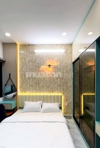 Nhà 4 tầng 4PN có wc riêng đường Bành Văn Trân. Gần chợ Hoà Hưng