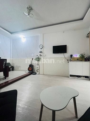 CHỈ 4.5 TỶ - NHÀ MẶT TIỀN VIP QUẬN 7 - P. TÂN KIỂNG – HIẾM CÓ KHÓ TÌM 