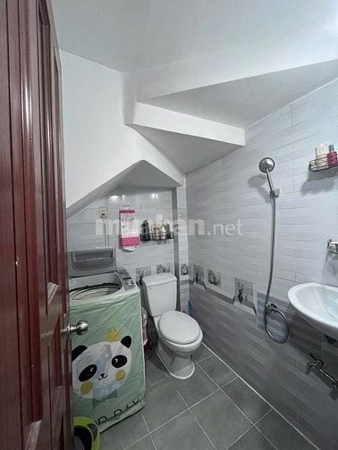 CHỈ 4.5 TỶ - NHÀ MẶT TIỀN VIP QUẬN 7 - P. TÂN KIỂNG – HIẾM CÓ KHÓ TÌM 