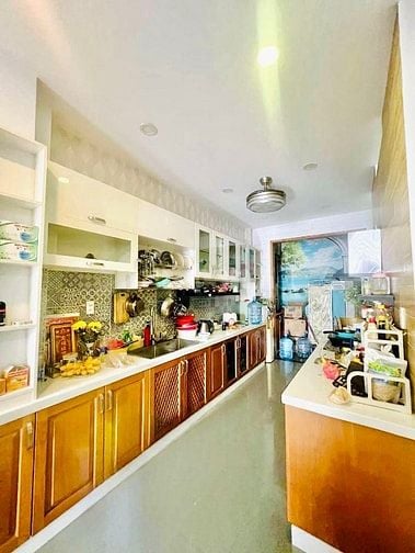 Metro Bình Phú - Bệnh viện Quận 6 - 4 tầng - 4m x 16m - 4PN