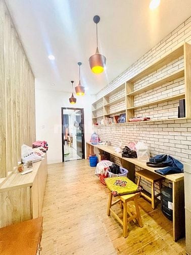 Metro Bình Phú - Bệnh viện Quận 6 - 4 tầng - 4m x 16m - 4PN