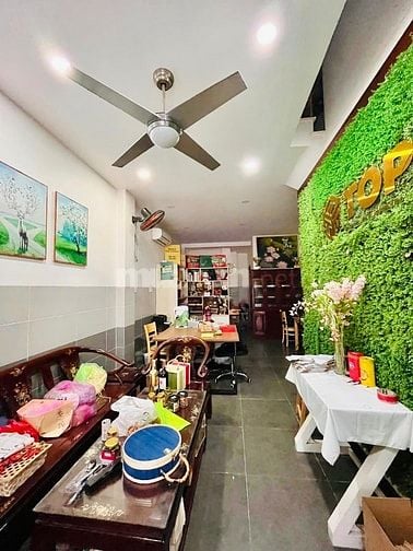 Metro Bình Phú - Bệnh viện Quận 6 - 4 tầng - 4m x 16m - 4PN