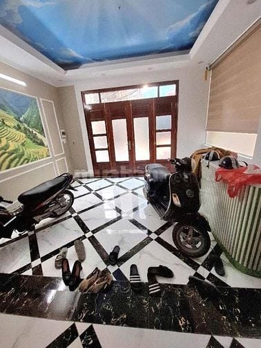 Mời thuê Nha 7 tầng thang máy số 8 ngõ 29 khương hạ 46m mt 5m 25 tr/1t
